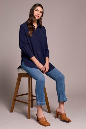 Stretch Woven Flowy Raglan Sleeve Shirt-Nightfall
