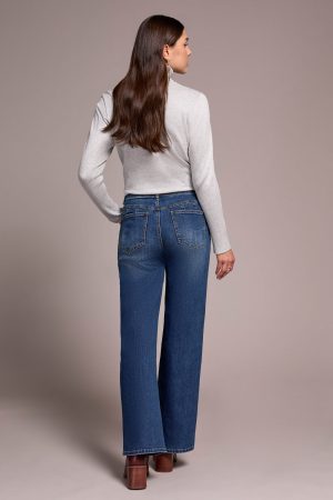 Petite Sophia Curvy Hugging Wide Leg Jeans-Antiqueblue