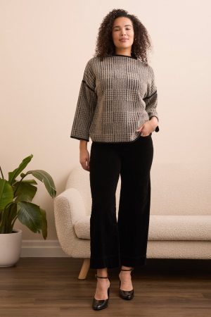 3/4 Sleeve Mock Neck Jacquard Plaid Top-Sandstone