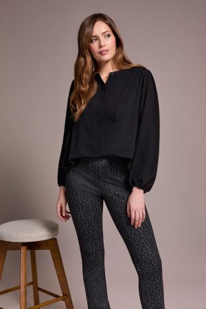 Airflow Long Sleeve Mandarin Collar Blouse-Black