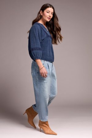 Audrey Distressed Barrel Stretch Jeans-Washedblue