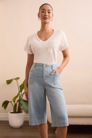 Audrey Girlfriend Flowy Palazzo Capri-Bluetropic