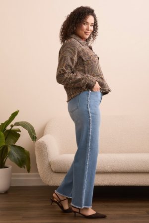 Brooke Frayed Hem & Seam Straight Leg Jean-Bluekiss