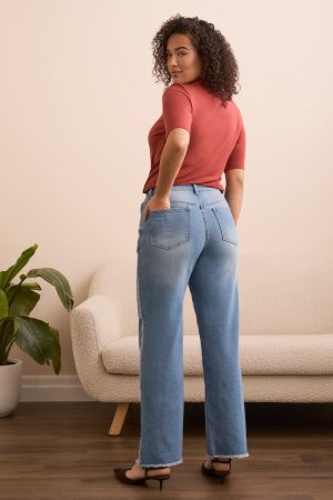 Brooke Frayed Hem & Seam Straight Leg Jean-Bluekiss