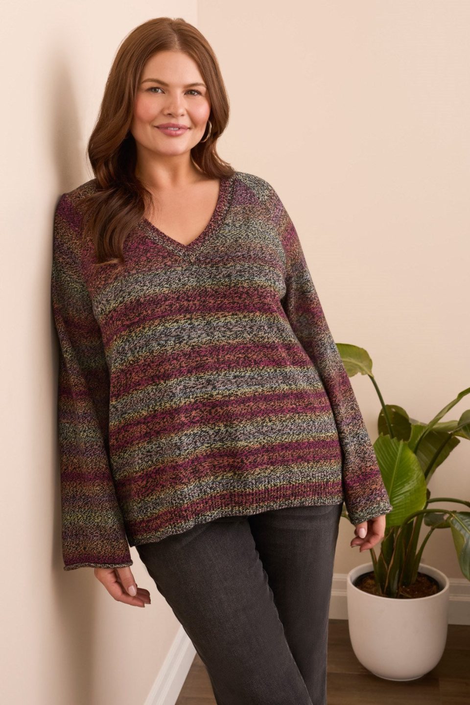 Combed Cotton V-Neck Sweater-Wine