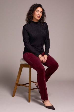 Jacquard Knit Long-Sleeve Mock Neck Top-Black