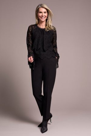 Lace Crew Newck Blouse With Lined Body-Black