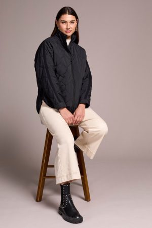 Lightweight Drop Shoulder Quilted Puffer-Black