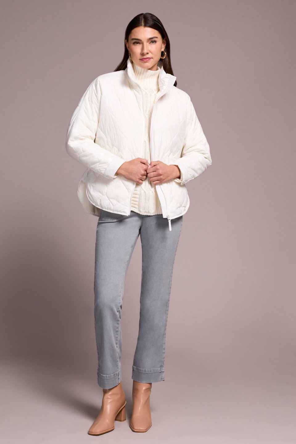Lightweight Drop Shoulder Quilted Puffer-Eggshell