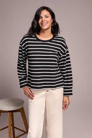 Long Sleeve Stripe Crew Neck Brush Knit Top-Black