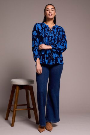 Printed Jacquard Pintuck-Front Blouse-Nightfall