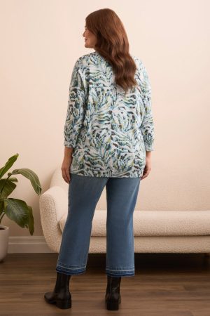 Printed Three-Quarter Sleeve Crew Neck Sweater-Mistblue