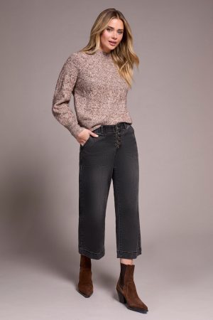 Sophia Curvy Comfort Stretch Wide Leg Crop Jeans-Blackmist