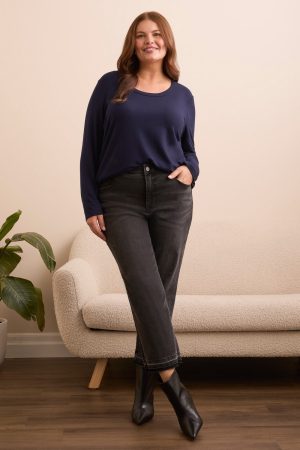 Sophia Curvy Micro Flare Jeans-Blackmist