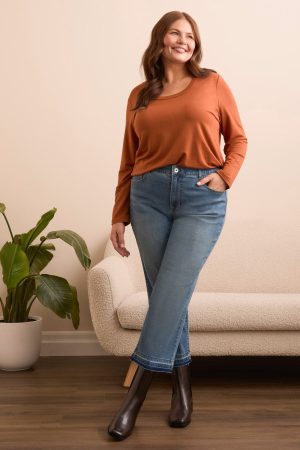 Sophia Curvy Micro Flare Jeans-Truevintage