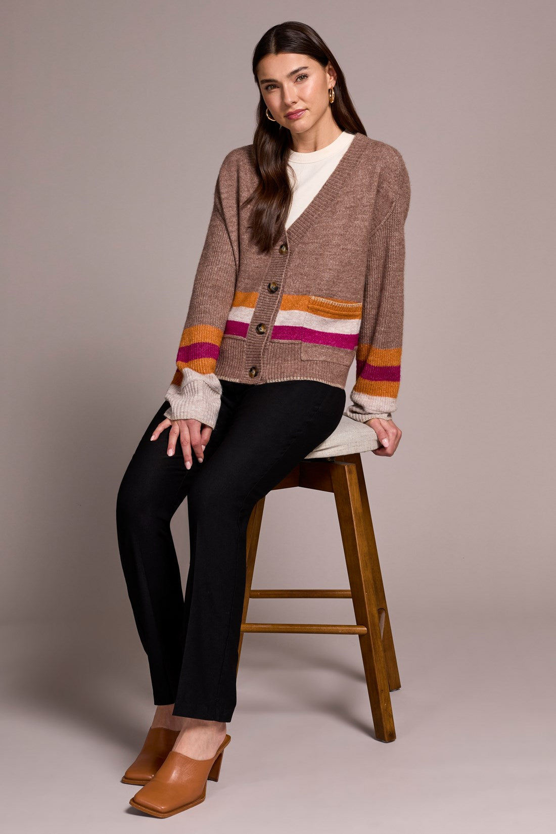tribal-stripe-long-sleeve-sweater-cardigan-with-pockets-mocha-112-2359o0106.jpg