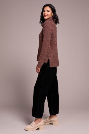 Textured Boucle Cowl Neck Sweater-M dk toffee