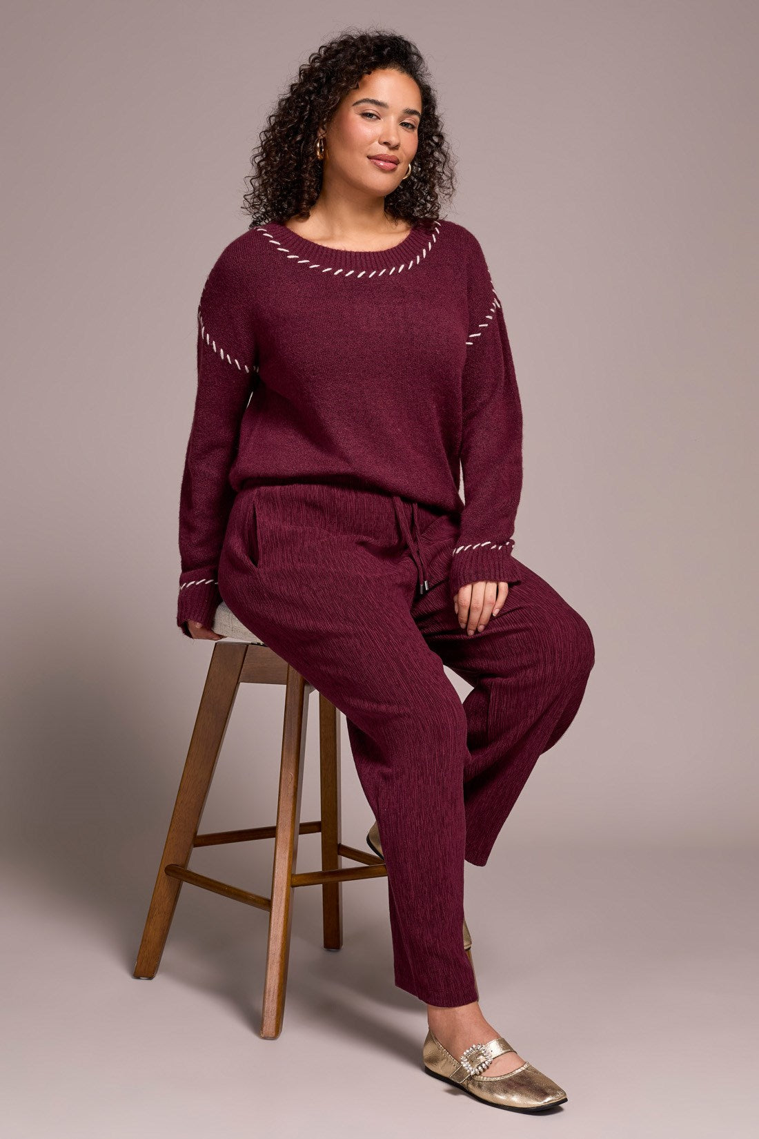 tribal-two-tone-crinkle-knit-pull-on-barrel-pant-wine-112-2333o0009.jpg